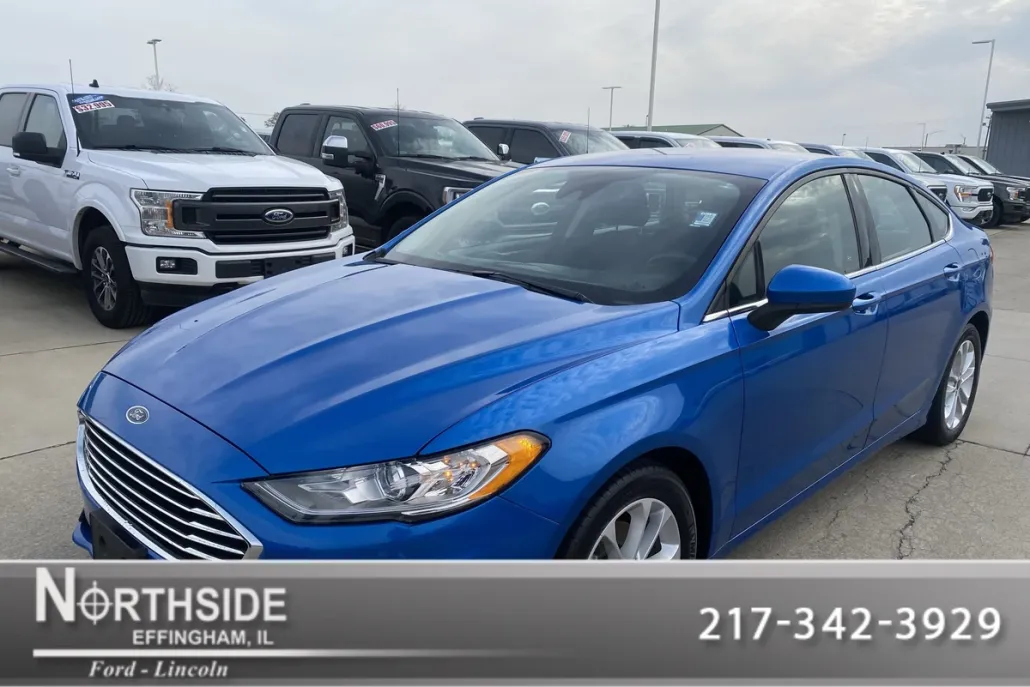 2020 Ford Fusion SE photo 1