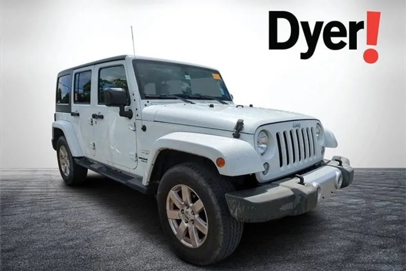 2015 Jeep Wrangler Unlimited Sahara photo 1
