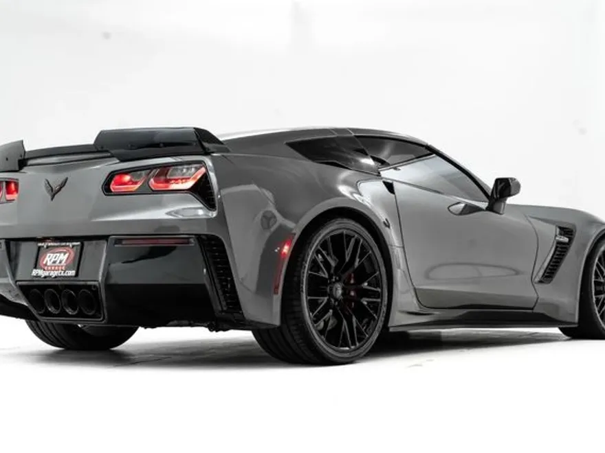 2016 Chevrolet Corvette Z06 2LZ photo 1