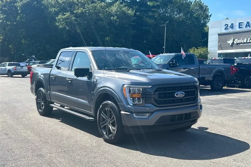 2022 Ford F-150 XLT photo 1