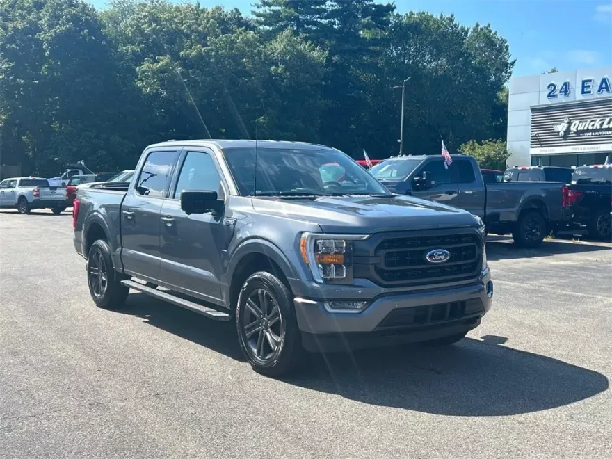 2022 Ford F-150 XLT photo 1