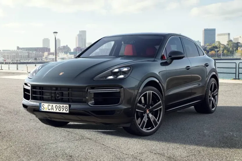 2023 Porsche Cayenne Turbo Coupe photo 1