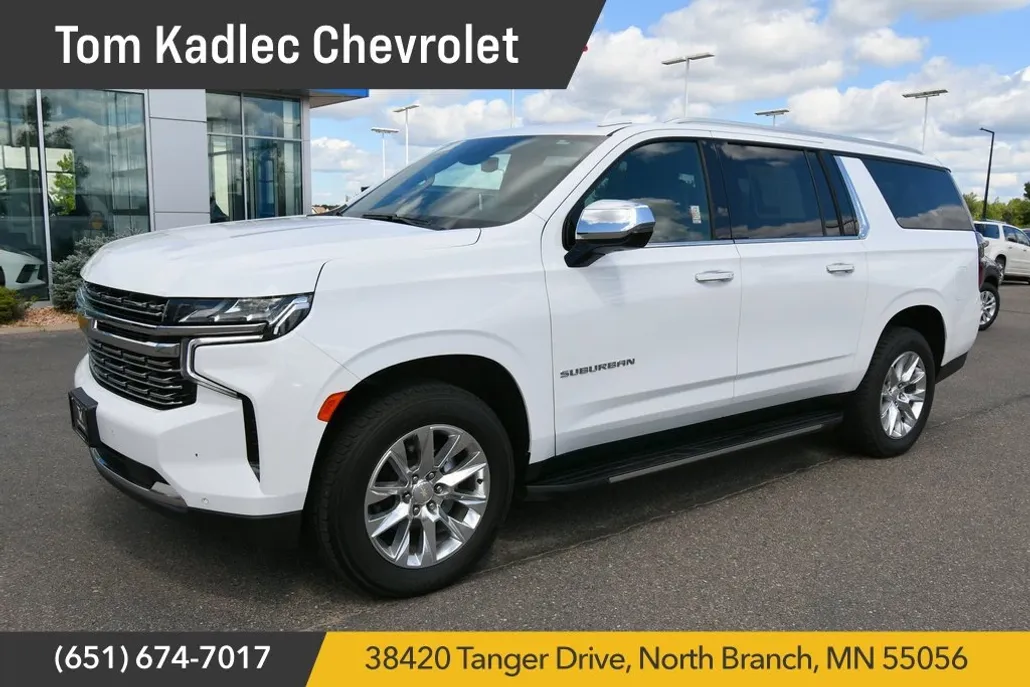 2023 Chevrolet Suburban Premier photo 1