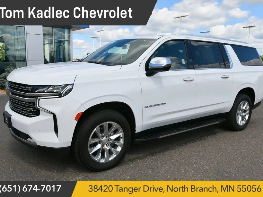 2023 Chevrolet Suburban Premier photo 1