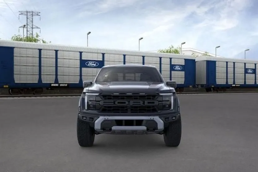 2025 Ford F-150 Raptor photo 1