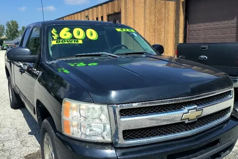 2009 Chevrolet Silverado 1500 LTZ photo 1