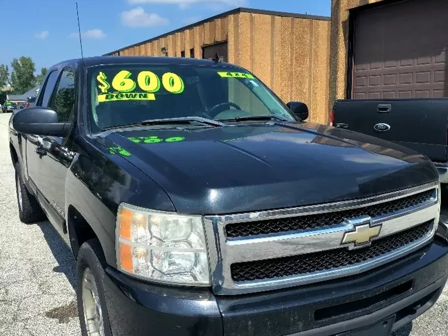 2009 Chevrolet Silverado 1500 LTZ photo 1
