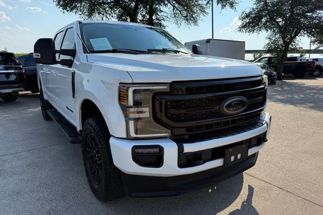 2021 Ford F-250 FX4 photo 1