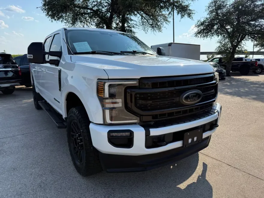 2021 Ford F-250 FX4 photo 1