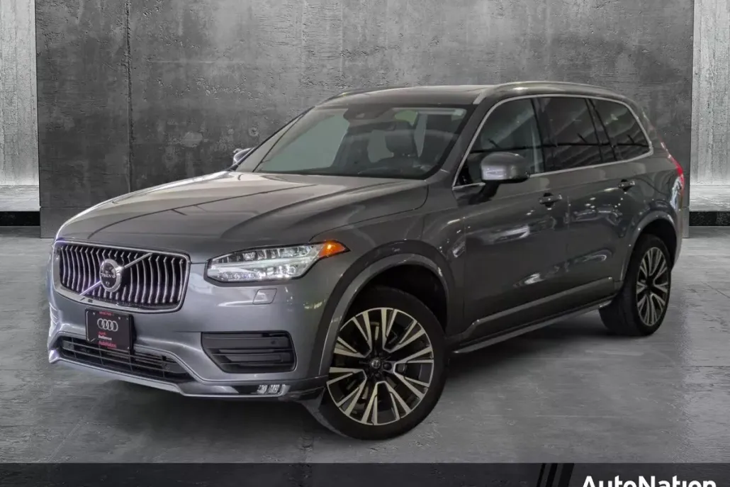 2020 Volvo XC90 T5 Momentum photo 1