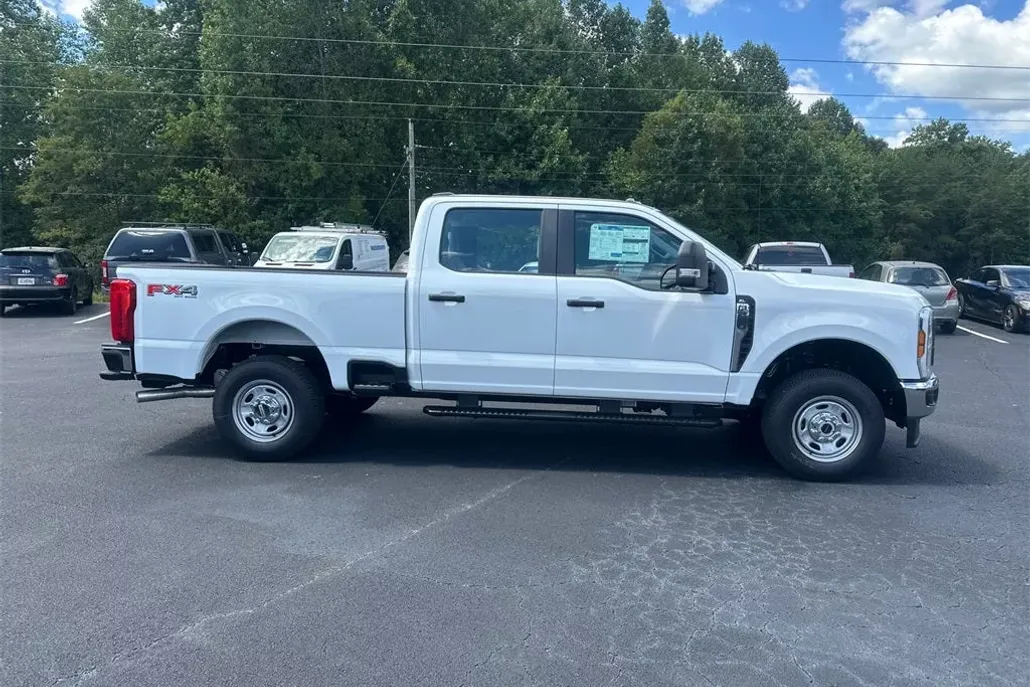 2026 Ford F-250 photo 1