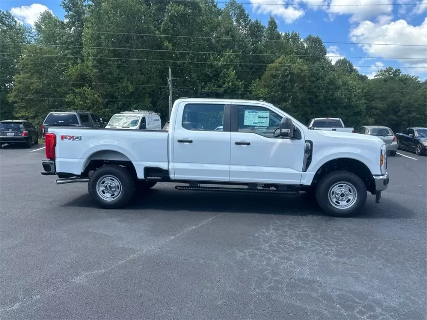 2026 Ford F-250 photo 1