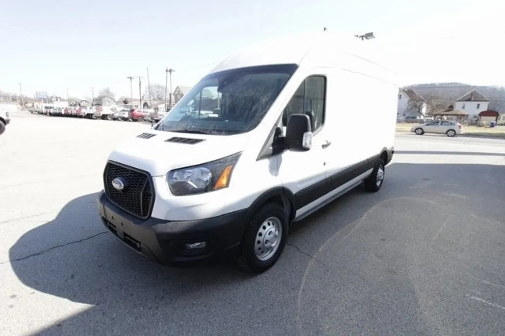 2025 Ford Transit photo 1