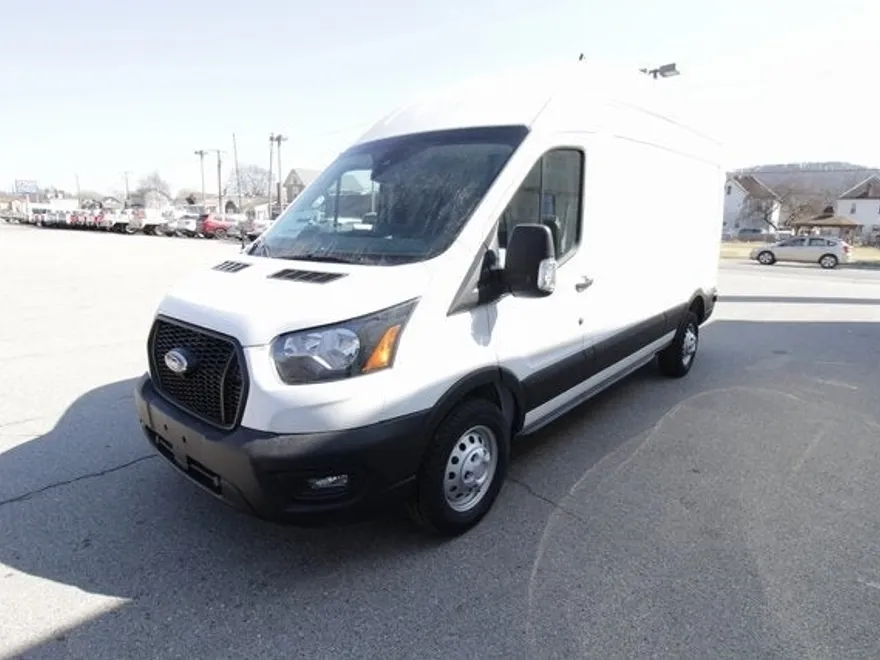 2025 Ford Transit photo 1