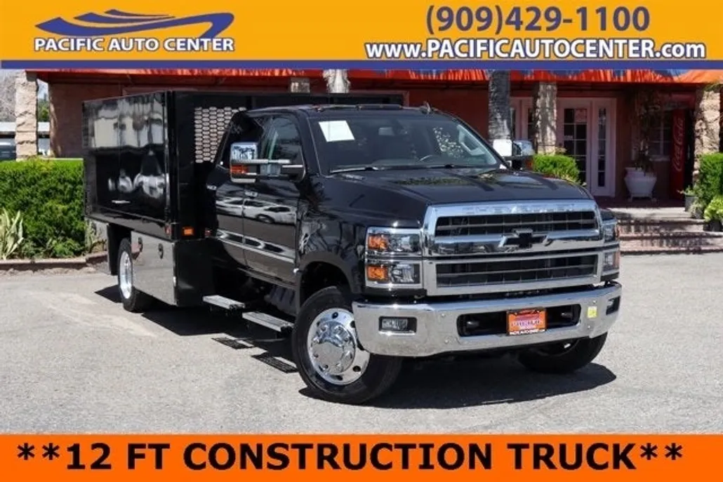 2021 Chevrolet Silverado LT photo 1