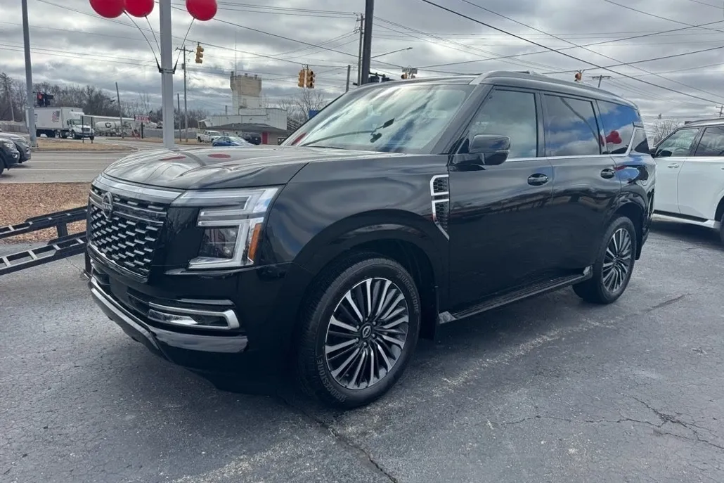 2025 Nissan Armada Platinum Reserve photo 1