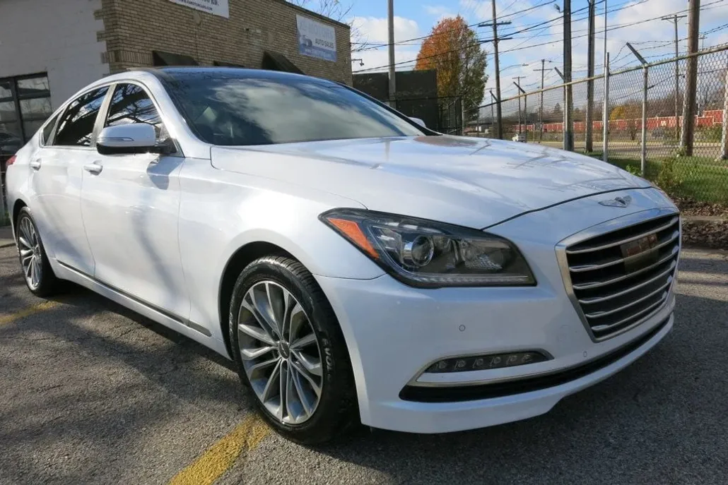 2017 Genesis G80 Premium photo 1