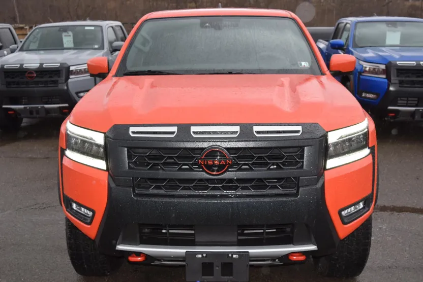 2025 Nissan Frontier PRO-4X photo 1