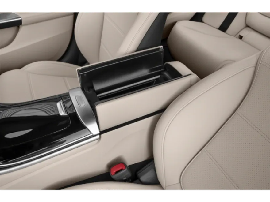 2025 Mercedes Benz C 300 photo 10