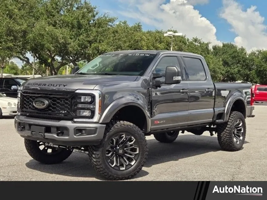 2025 Ford F-250 XLT photo 1