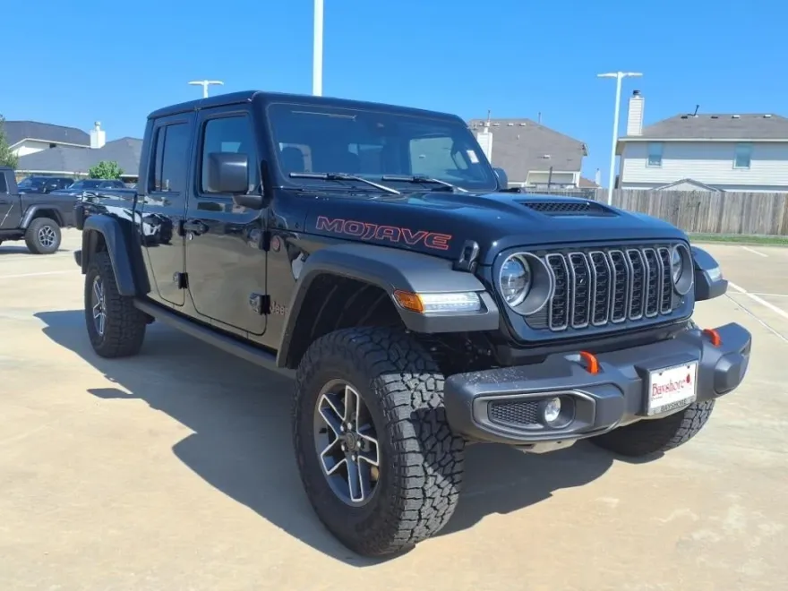2025 Jeep Gladiator Mojave photo 1