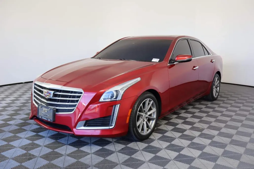 2018 Cadillac CTS Luxury photo 1