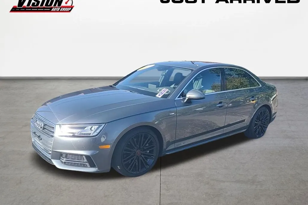 2017 Audi A4 2.0T Premium Plus Quattro photo 1
