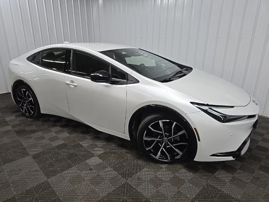 2023 Toyota Prius Prime XSE Premium photo 1