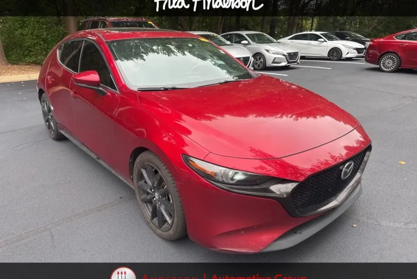 2019 Mazda Mazda3 Premium Hatchback photo 1