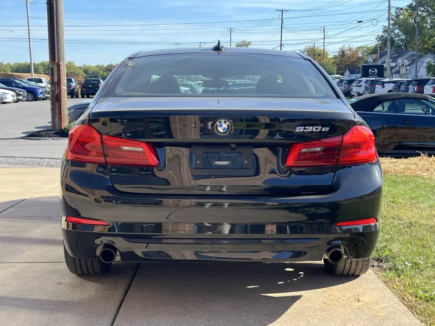 2020 Bmw 530e xDrive photo 1