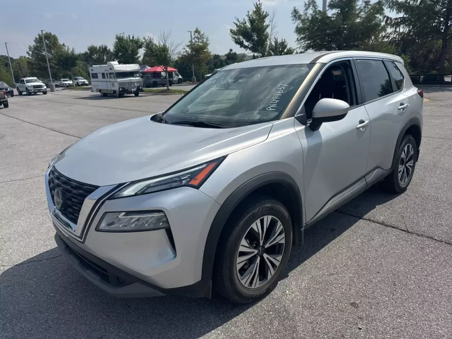2023 Nissan Rogue SV photo 1