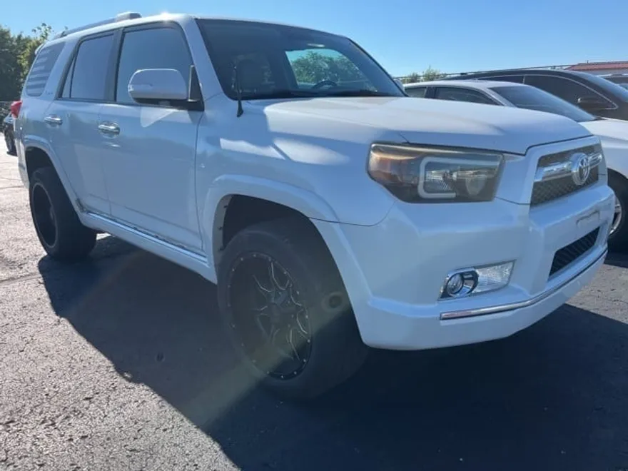 2011 Toyota 4Runner Limited V6 photo 1