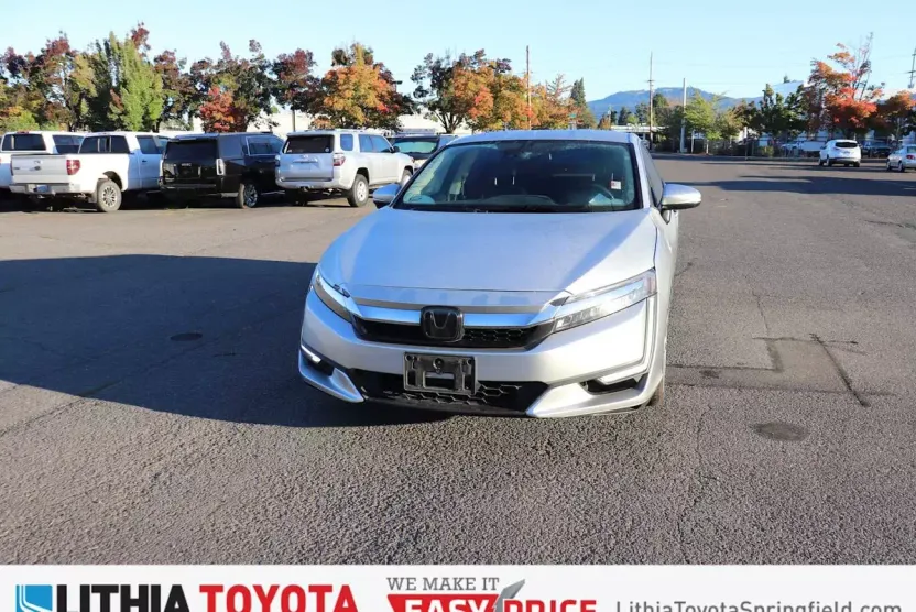2018 Honda Clarity Plug-In Hybrid Touring photo 1