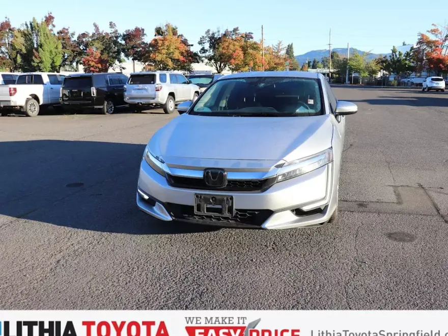 2018 Honda Clarity Plug-In Hybrid Touring photo 1