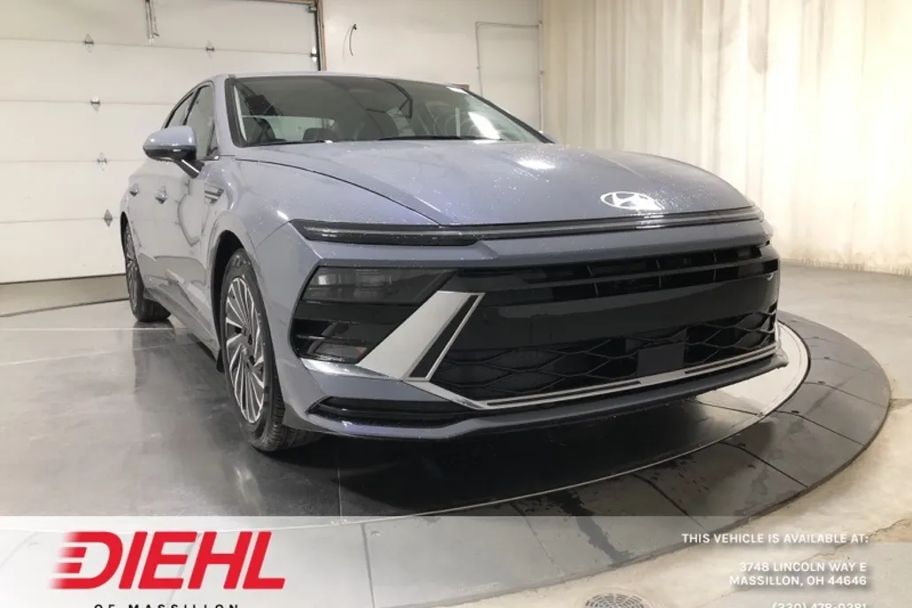 2025 Hyundai Sonata Hybrid SEL photo 1