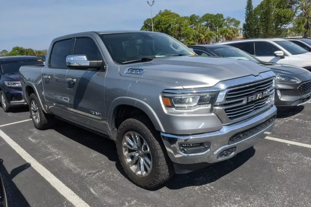 2019 Ram 1500 Laramie photo 1