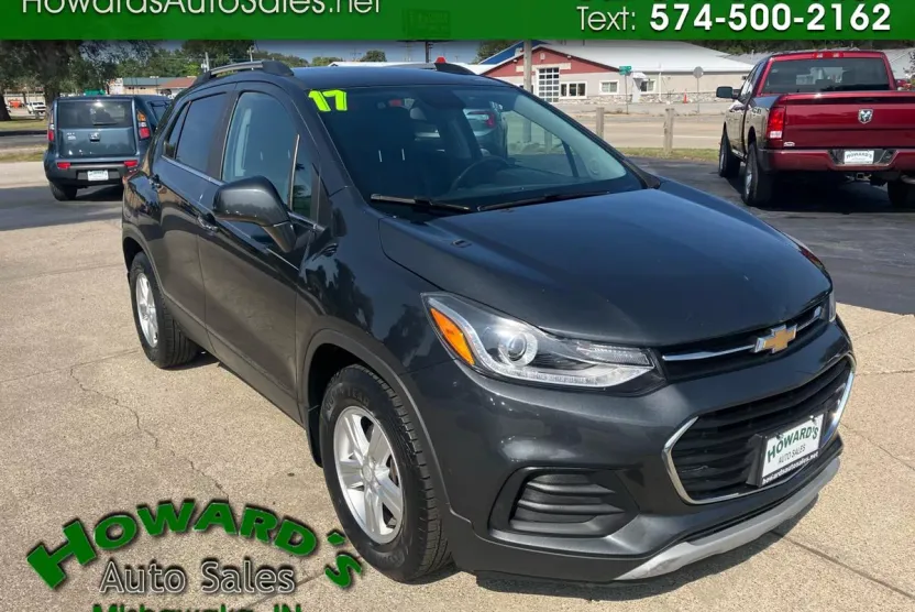 2017 Chevrolet Trax LT photo 1