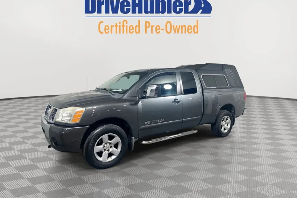 2005 Nissan Titan SE King Cab photo 1