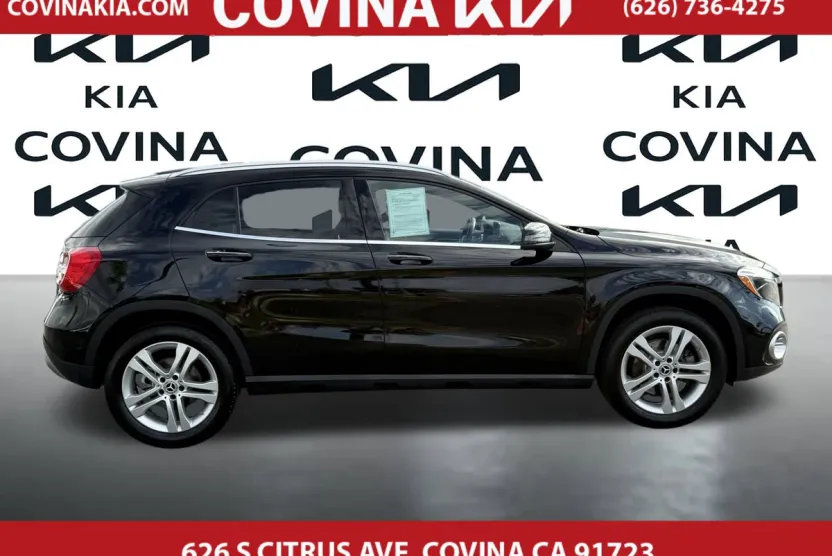 2020 Mercedes Benz GLA 250 photo 1