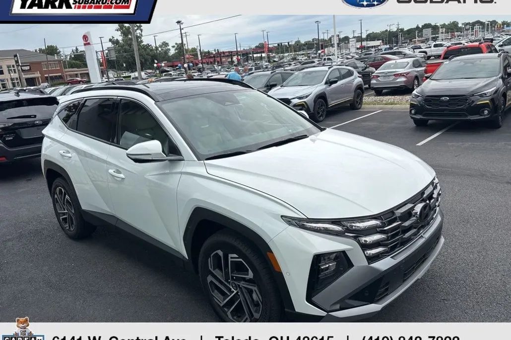 2025 Hyundai Tucson Limited photo 1