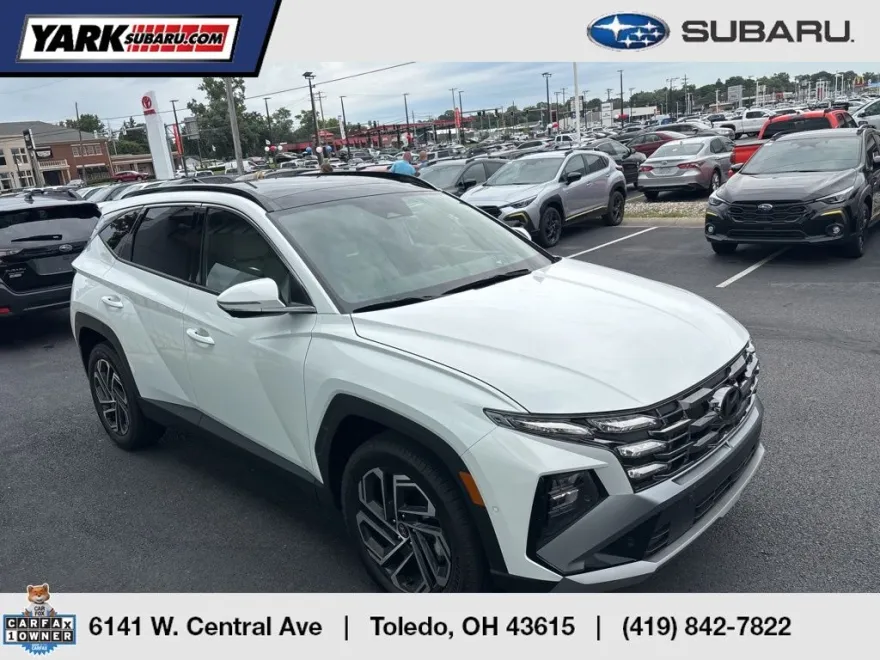 2025 Hyundai Tucson Limited photo 1