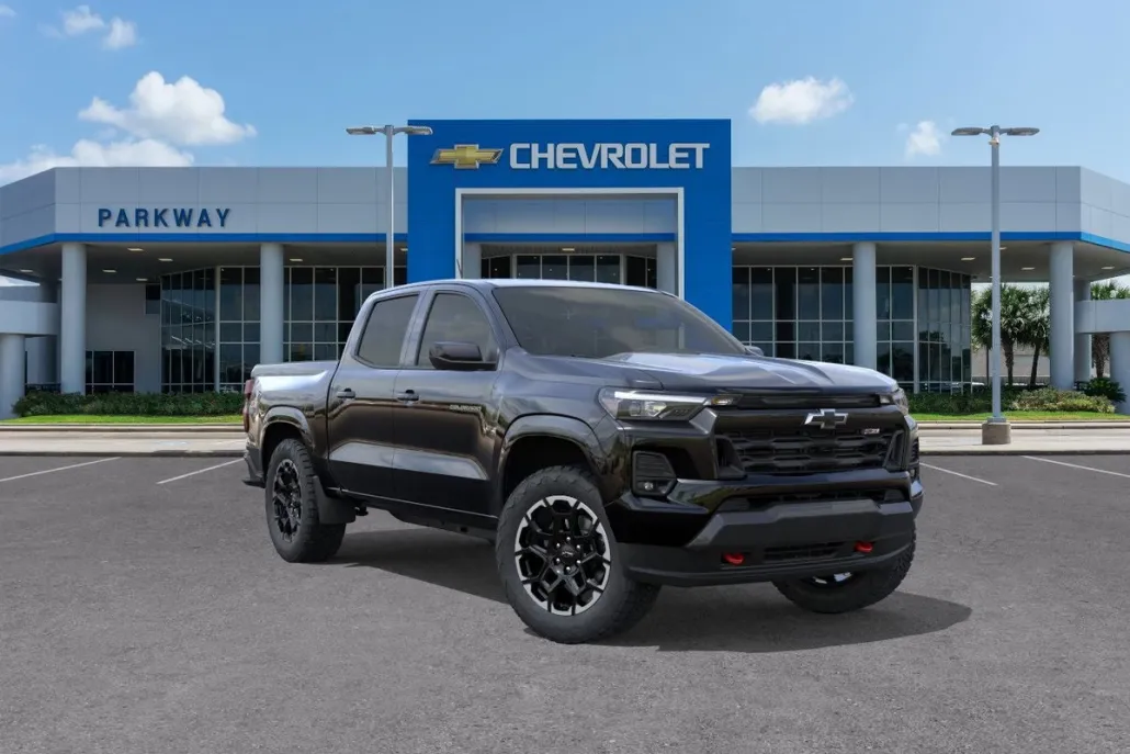 2026 Chevrolet Colorado Z71 photo 1
