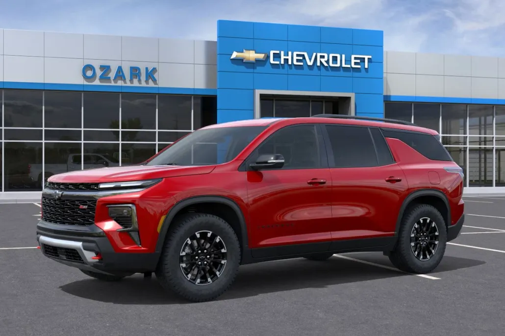 2026 Chevrolet Traverse Z71 photo 1