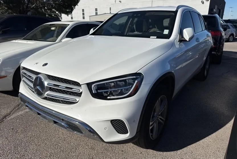 2022 Mercedes Benz GLC 300 4MATIC photo 1