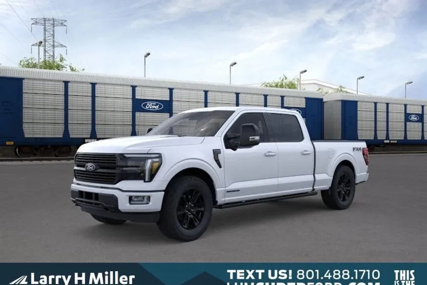 2025 Ford F-150 Platinum photo 1