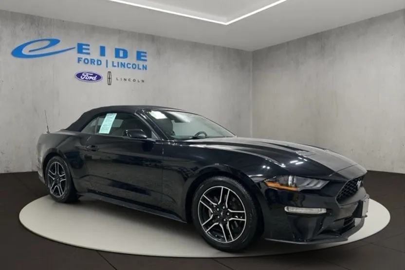 2018 Ford Mustang EcoBoost Premium Convertible photo 1