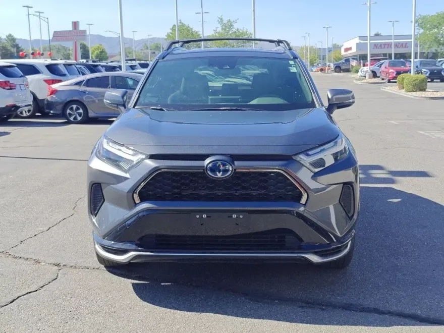 2023 Toyota RAV4 Prime SE photo 1