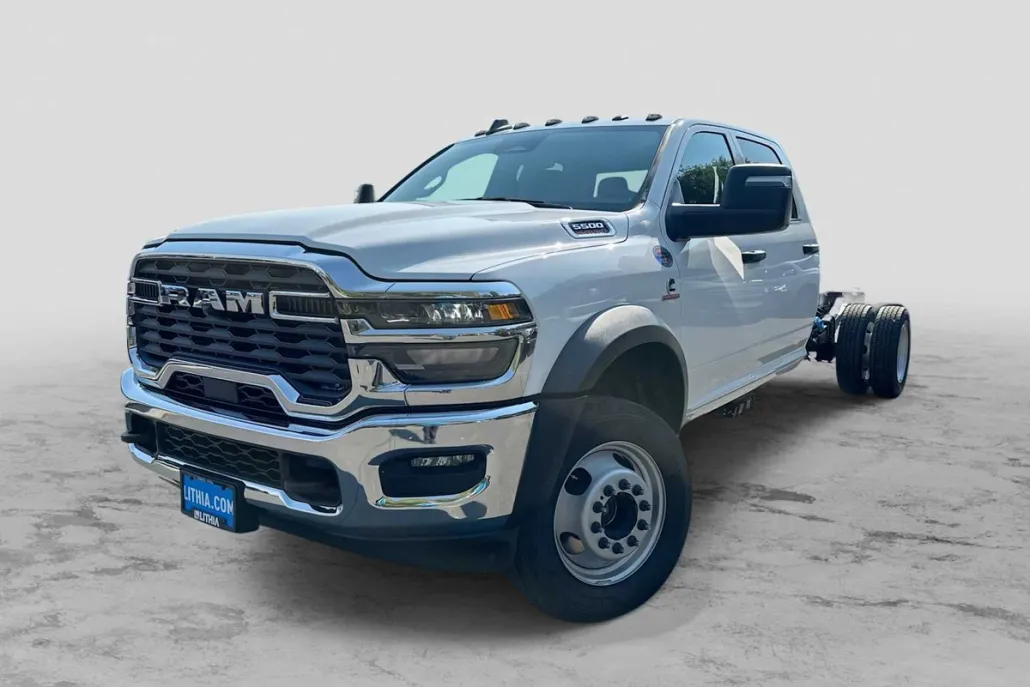 2026 Ram 5500 Tradesman photo 1