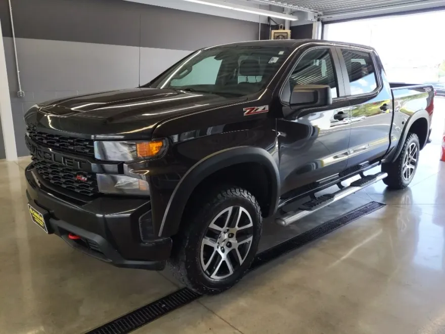 2020 Chevrolet Silverado 1500 Custom Trail Boss photo 1