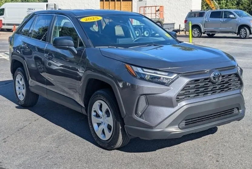 2025 Toyota RAV4 LE photo 1